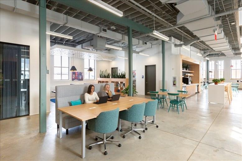 121 N Washington Ave, North Loop, Central Office Images