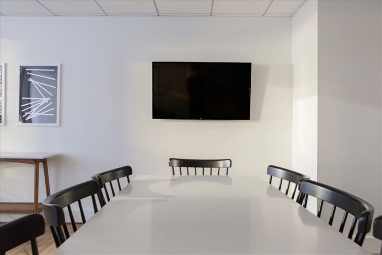 205 West Wacker, Chicago Loop Office Images