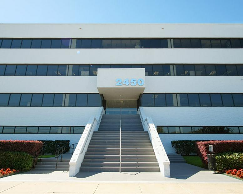 Office for Rent on Aerospace Plaza, 2450 E NASA Pkwy, Nassau Bay Houston 