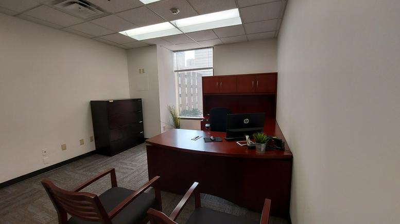 Coworking Office Space Tampa FL | 601 N Ashley Dr, Downtown