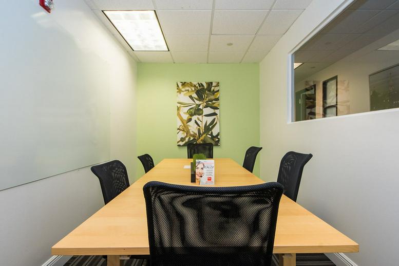 Photo of Office Space on GTE Financial Building, 601 N Ashley Dr, River Arts District, CBD Tampa 