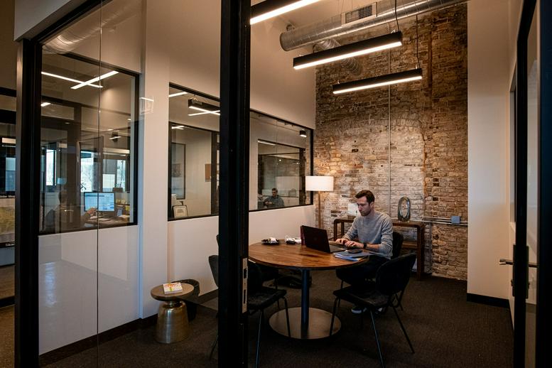 Photo of Office Space on 1720 W Division St, Wicker Park, West Town Chicago 