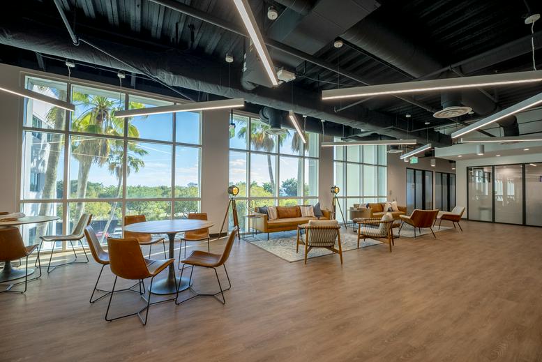 Spokane Building available for companies in Doral