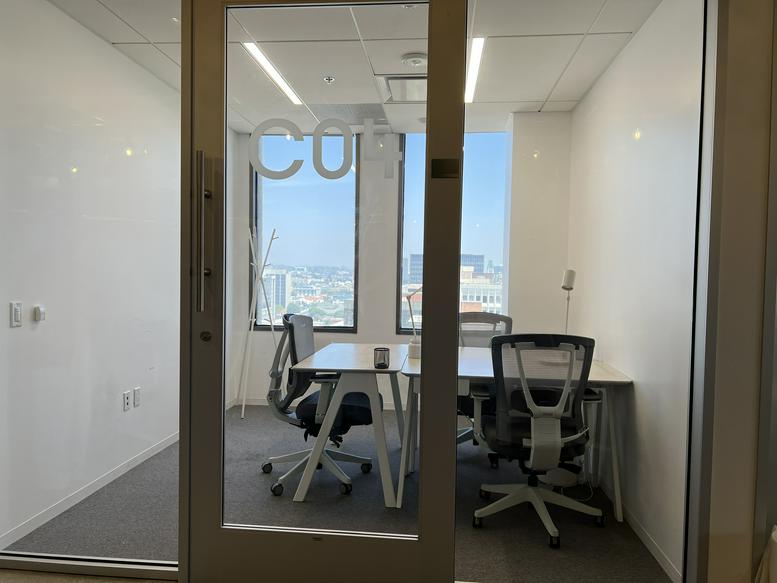 3435 Wilshire Boulevard, 14th Floor, Equitable Plaza Office Images