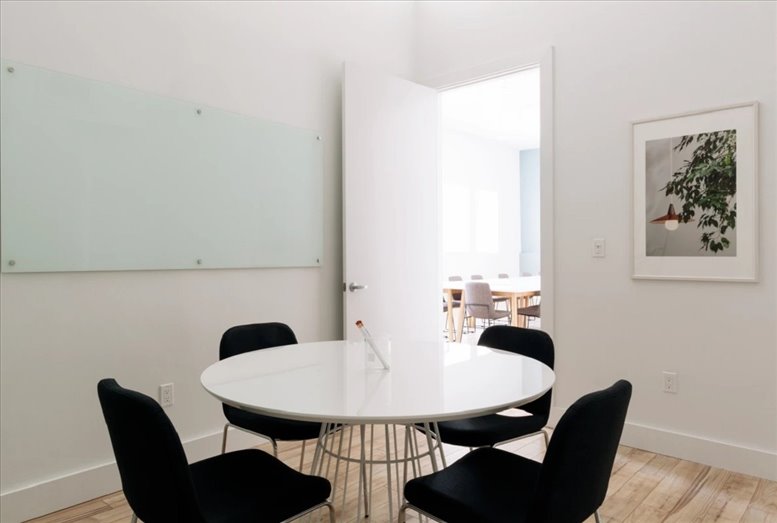 8255 Beverly Blvd Office Images