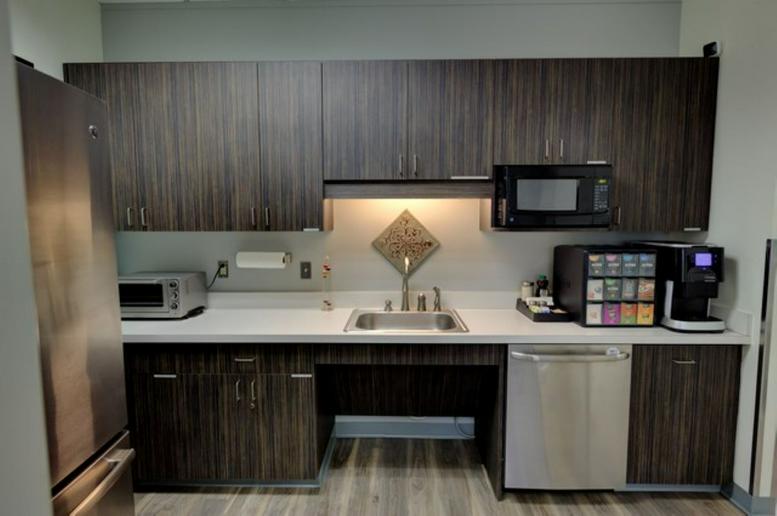 Photo of Office Space available to rent on 806 Green Valley Rd, Guilford Hills, Greensboro