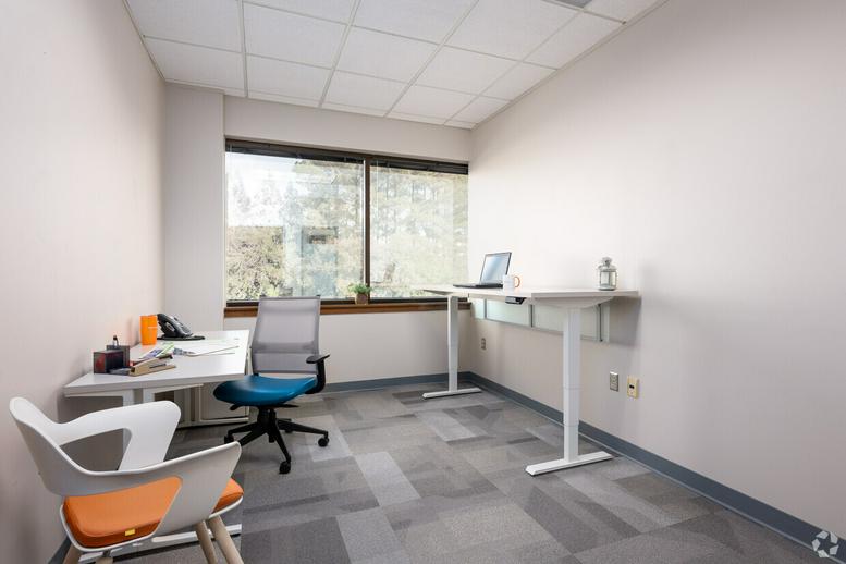 806 Green Valley Rd, Guilford Hills Office Space - Greensboro