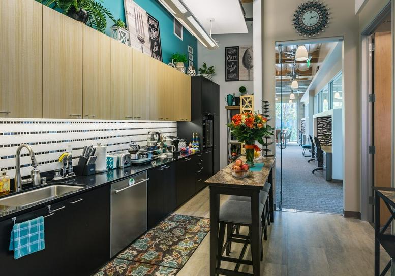 16480 Bake Parkway available for companies in Irvine