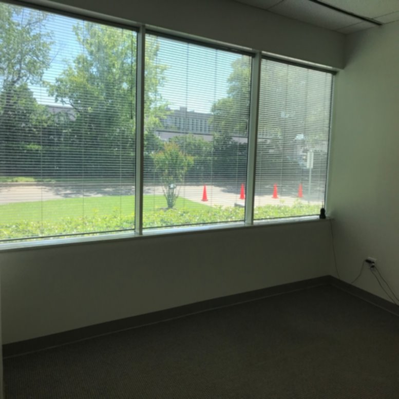 Photo of Office Space on 9950 Westpark Dr, Mid-West Houston 