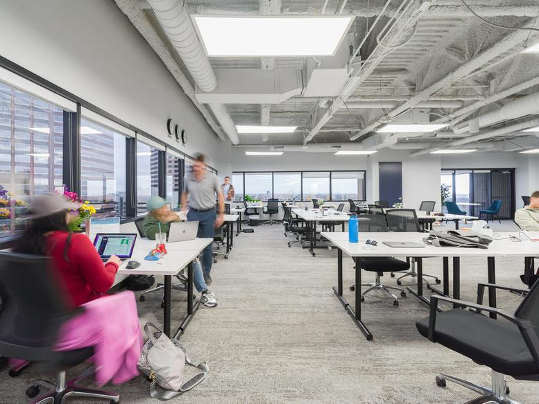 This is a photo of the office space available to rent on 2828 N Central Ave, 10th Fl, Encanto