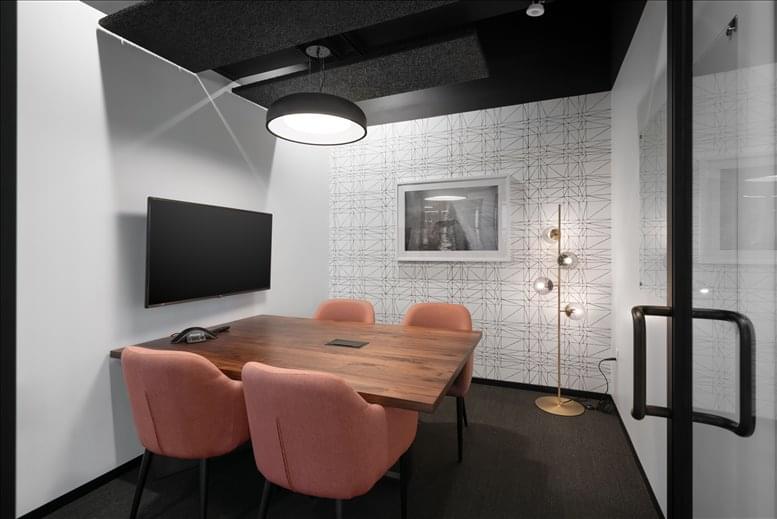 The Sutton, 875 North High Street Office Images