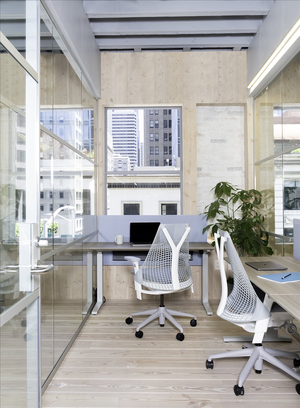 Photo of Office Space available to rent on 353 Kearny St, FiDi, San Francisco
