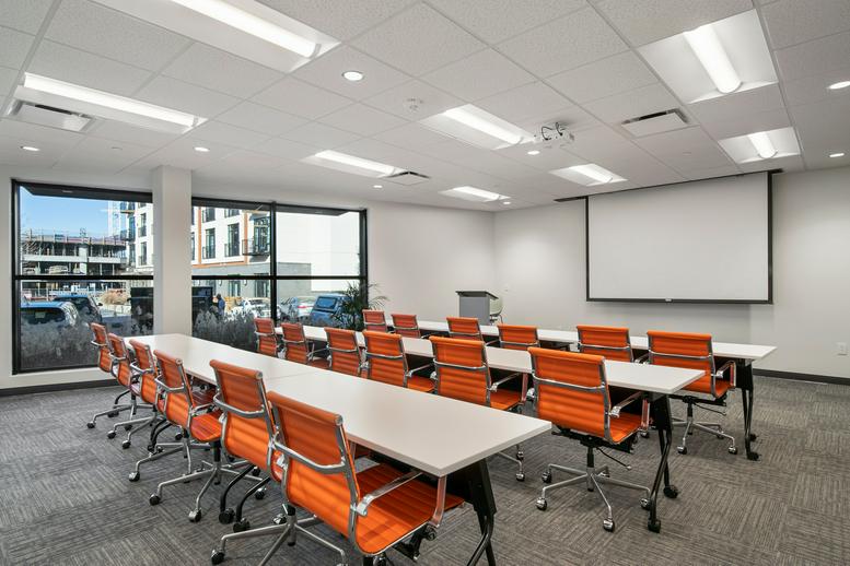 110 South Hartford Avenue, Suite 100 Office Images