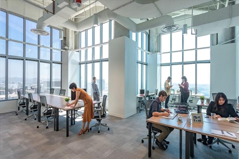 50 Lake Center Executive Pky available for companies in Marlton