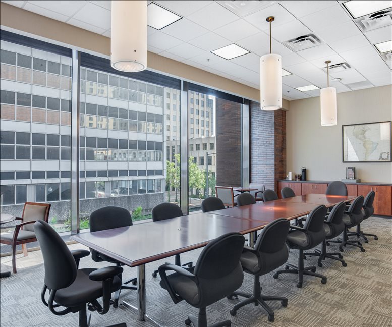 400 Texas Street Office Images