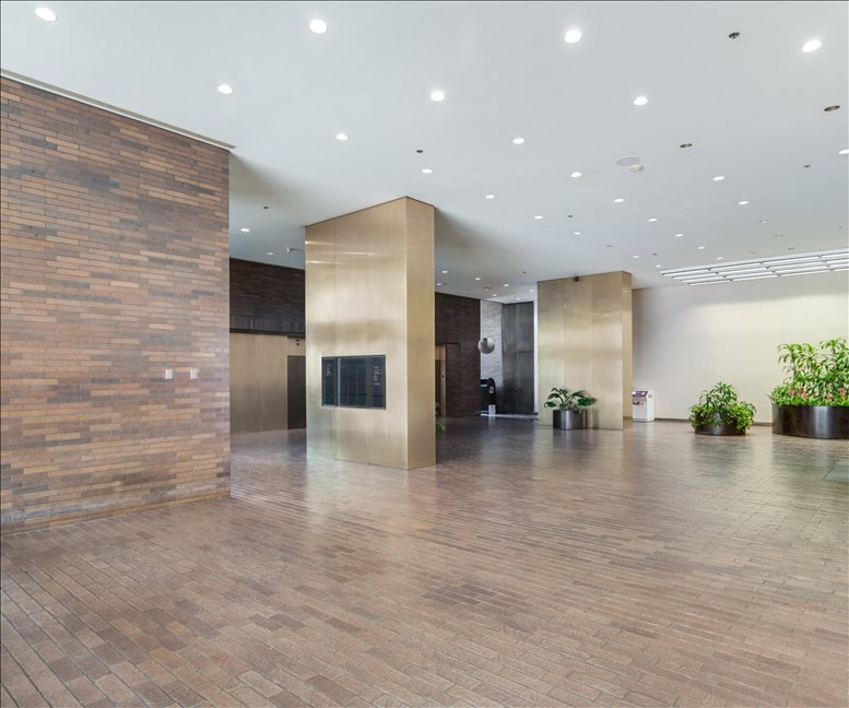 400 Texas Street Office Images