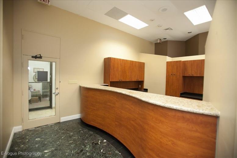 Richmond Tower, 6430 Richmond Ave Office for Rent in Houston 