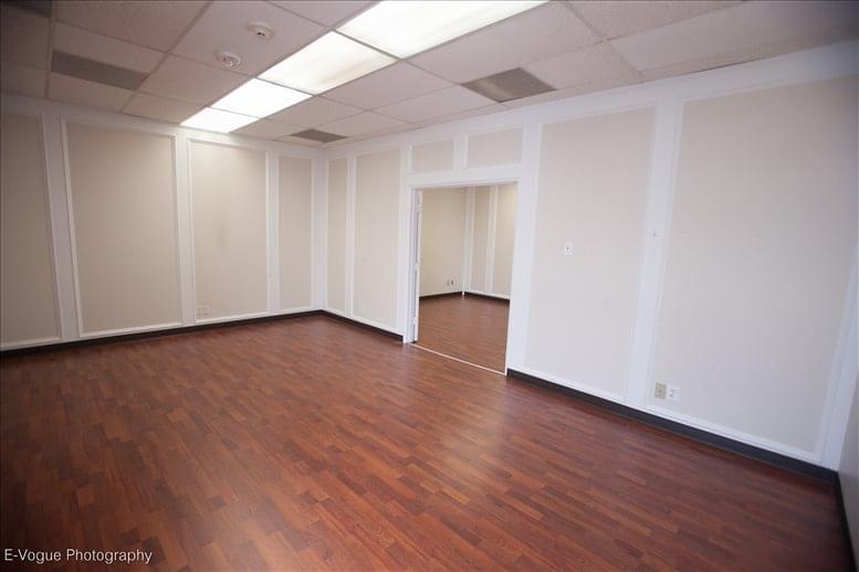 Picture of Richmond Tower, 6430 Richmond Ave Office Space available in Houston