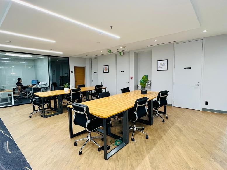 1420 Spring Hill Rd, McLean Office for Rent in Tysons 