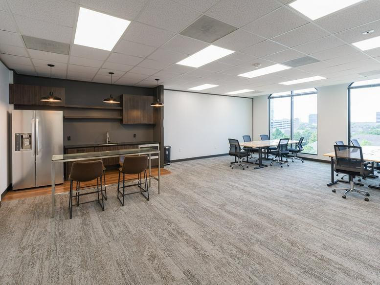 3120 Southwest Freeway Office Space - Houston