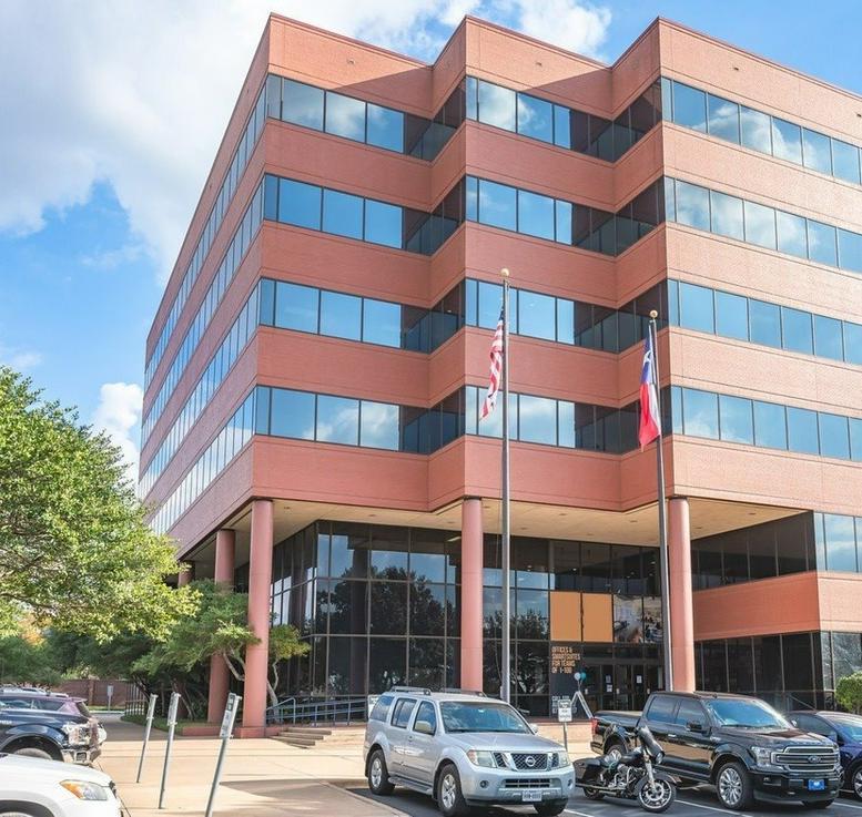 This is a photo of the office space available to rent on 14205 North Mopac Expressway