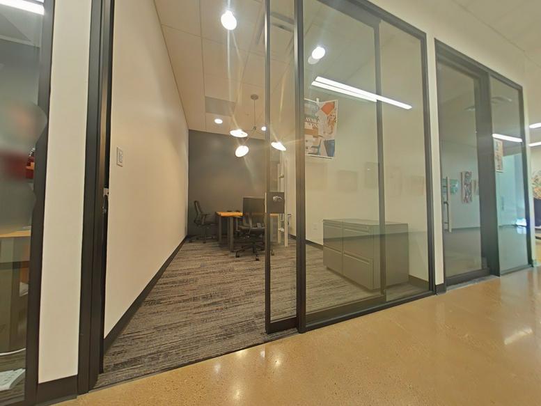 Photo of Office Space on 7701 Lemmon Avenue, Suite 260 Dallas 