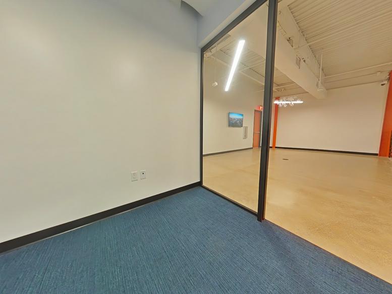 7701 Lemmon Avenue, Suite 260 Office Space - Dallas