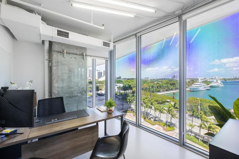 888 Biscayne Blvd. Suite 505 Office for Rent in Miami 