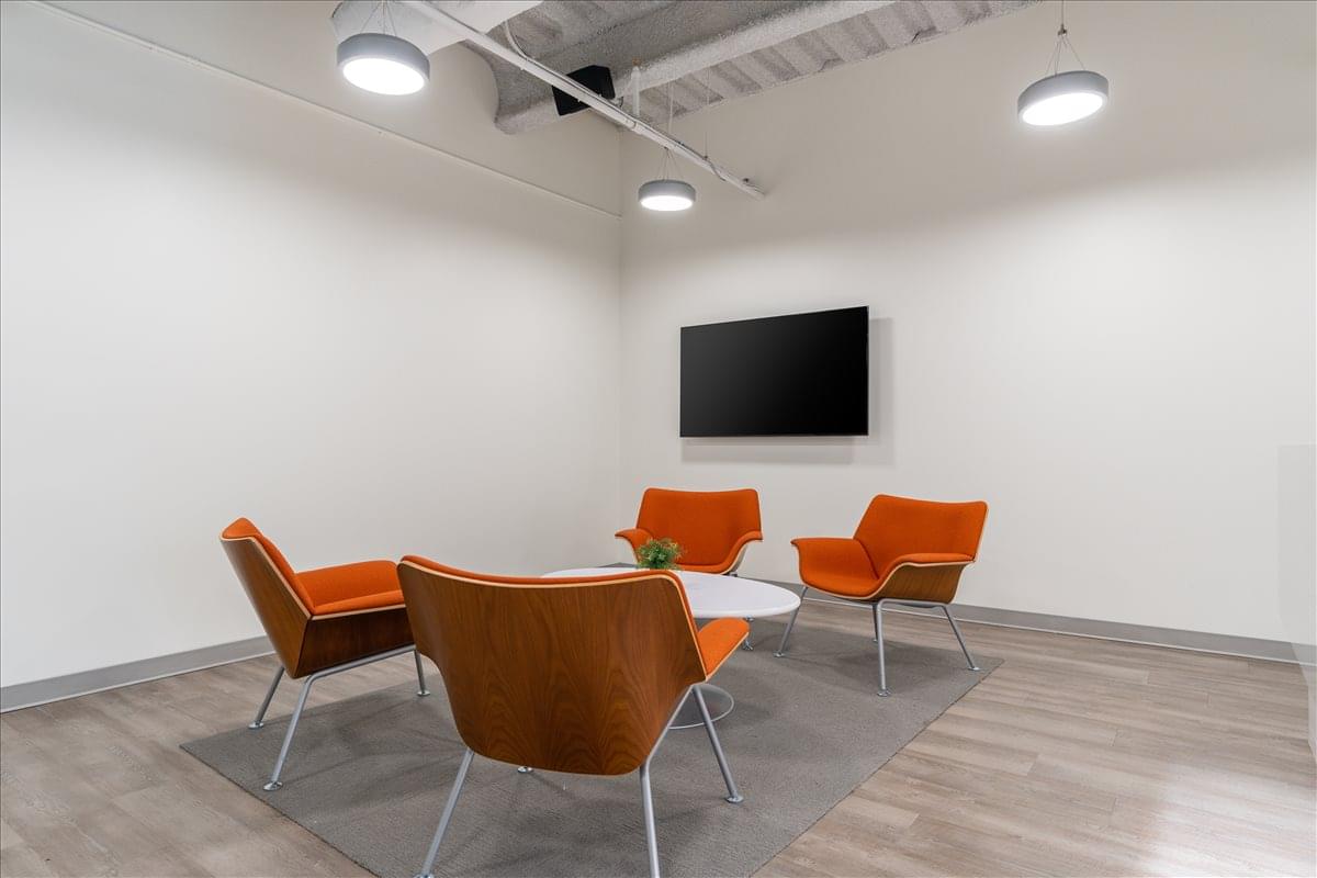 2001 Market Street Office Images