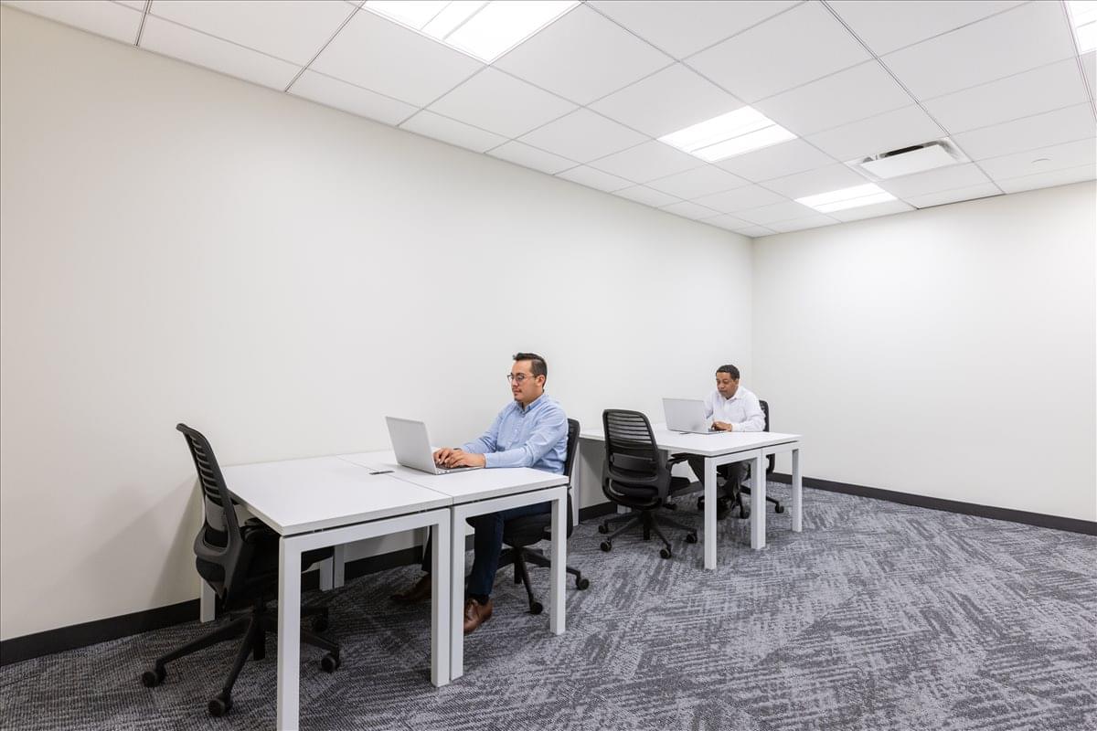 14 Penn Plaza, 225 West 34th Street Office Images