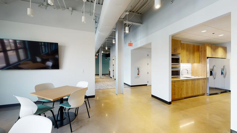 99 East Main Street, Suite 200 Office Images