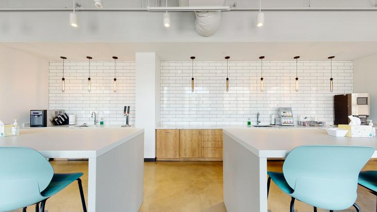 99 East Main Street, Suite 200 Office Images
