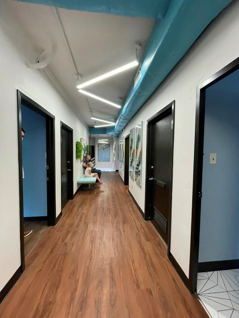 629 West 19th Street, Floor 2, Heights Common Office Space - Houston