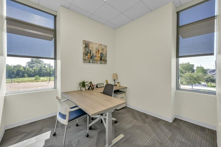 14150 Huffmeister Road, Suite 200 Office Images