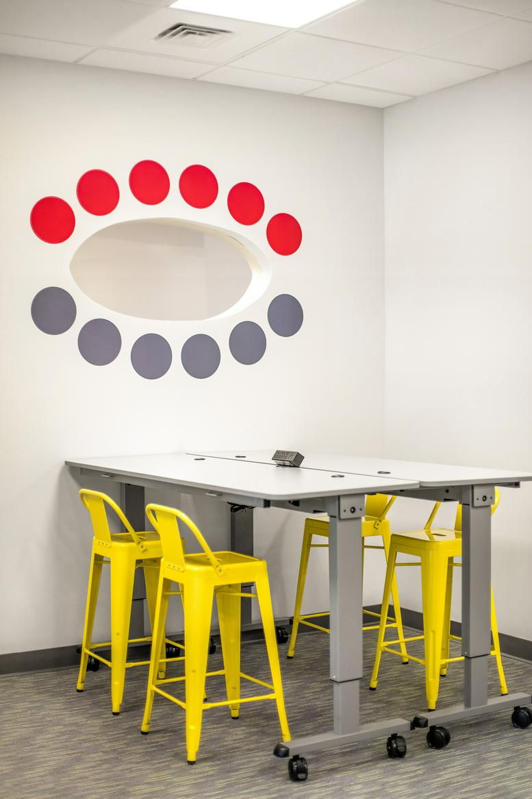 11 South Main Street, Unit 200 Office Images