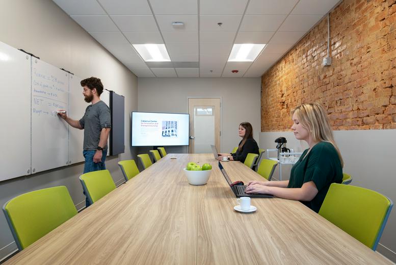 57 Union Street South Office Images