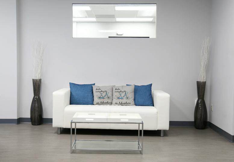 6811 Kenilworth Avenue, Suite 500 Office Images