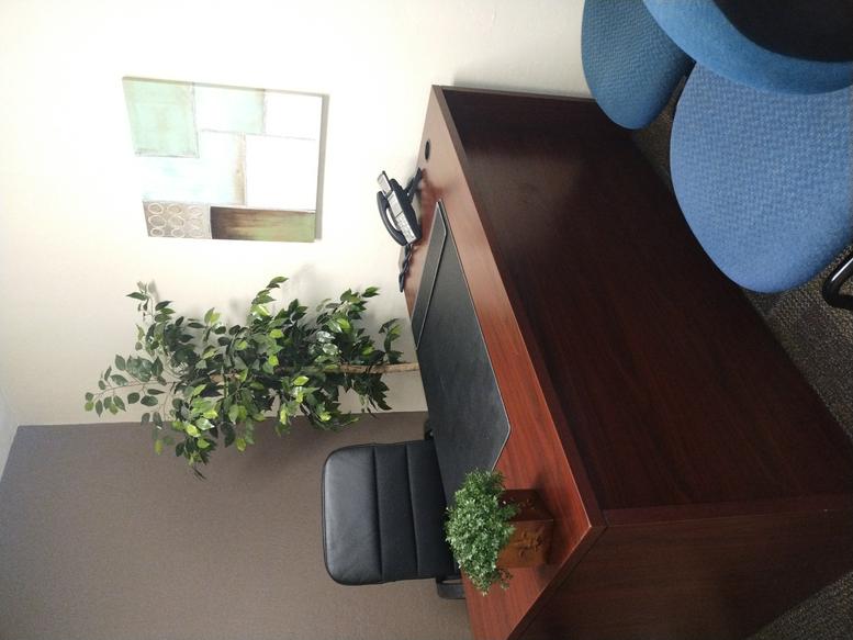 This is a photo of the office space available to rent on 625 W Southern Avenue, #E