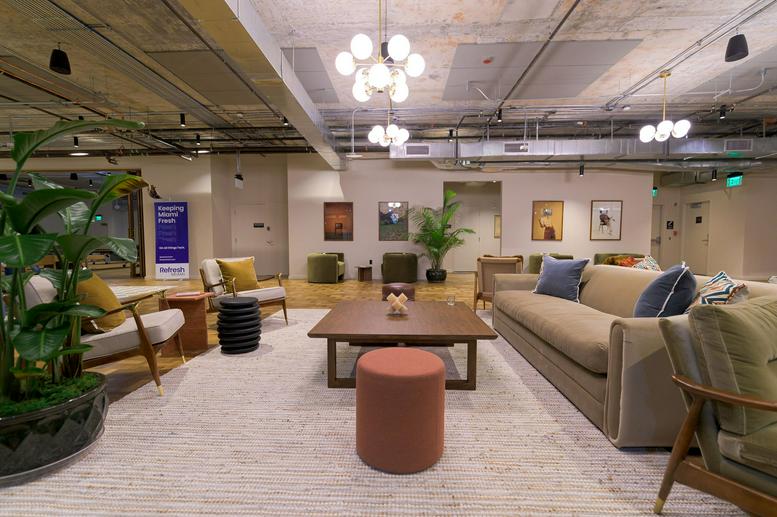 2916 North Miami Avenue Office Images