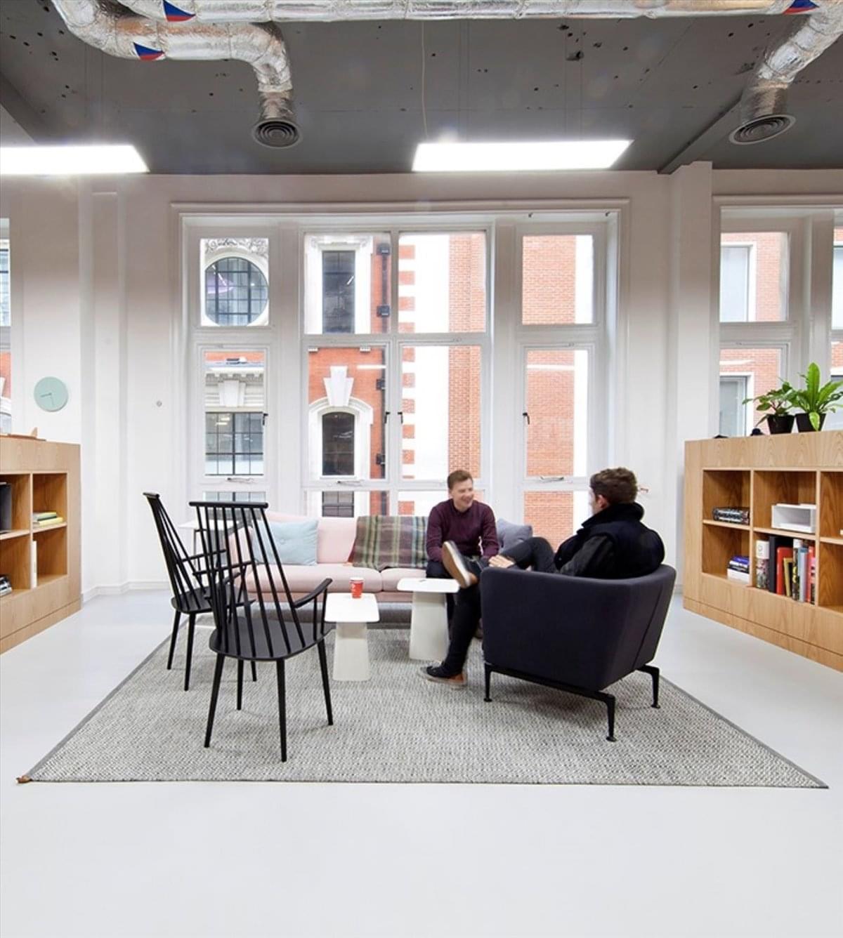 21 East State Street Office Images
