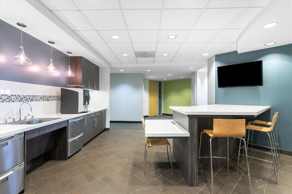 Photo of Office Space on MacArthur Center II, 5605 N MacArthur Blvd, 10th & 11th Fl, Las Colinas Irving 