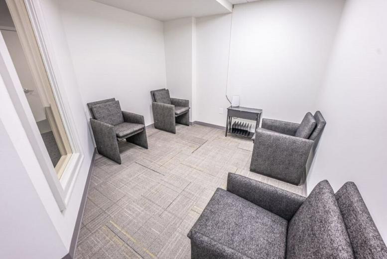 5290 Shawnee Road, Suite 200 & 201 Office Images