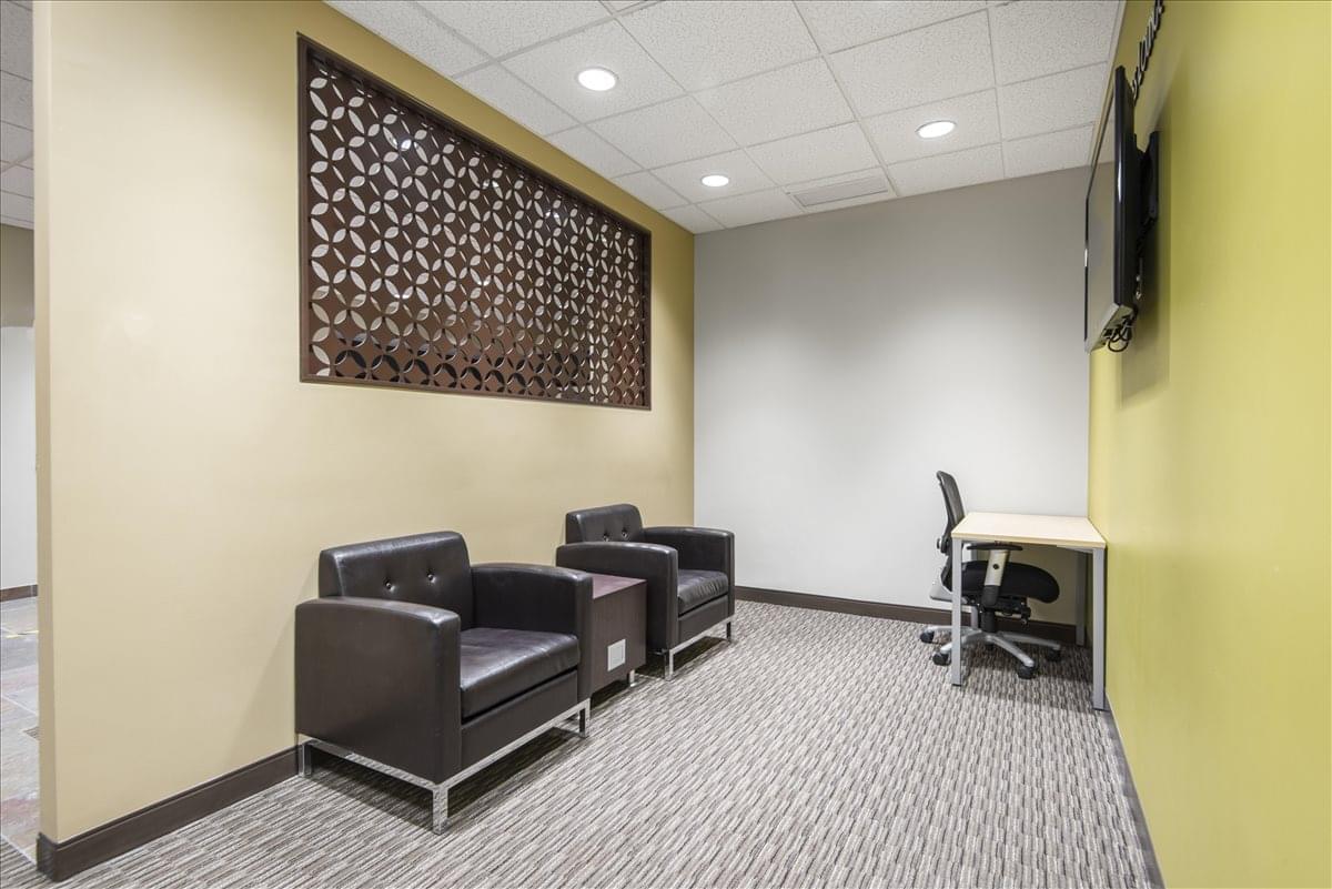 Photo of Office Space on Reservoir Corporate Center, 	4 Research Dr Shelton 
