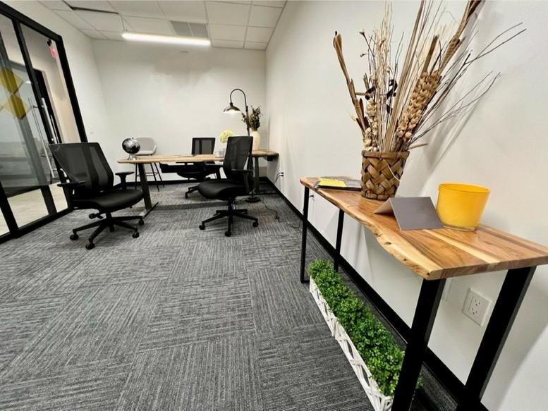 9555 Southwest 175th Terrace Office Images
