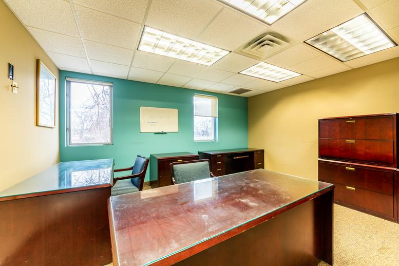 23 Maiden Lane Office Images
