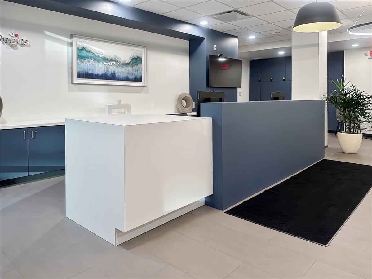 10 North High Street, Suite 200 Office Images