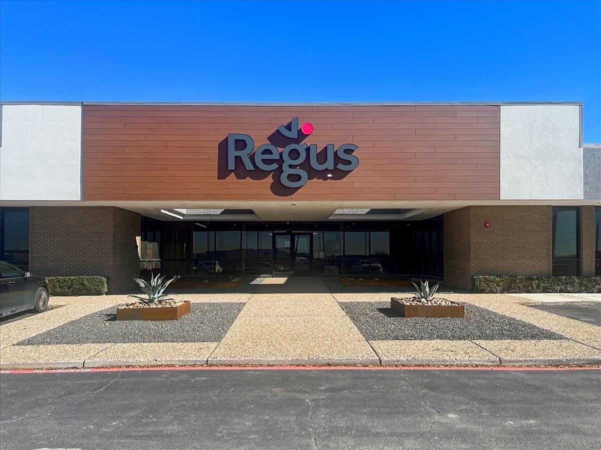 13509 Lyndon B Johnson Freeway available for companies in Garland