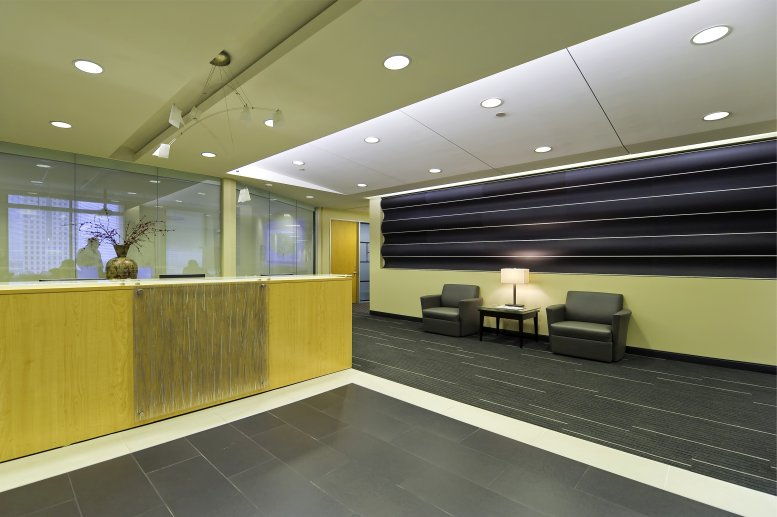 Two Allen Center, 1200 Smith St Office Images