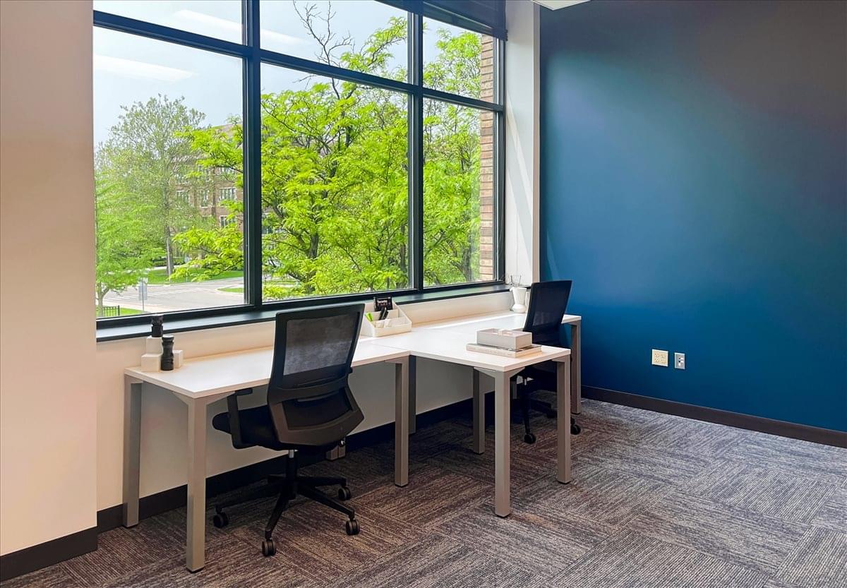 333 East Grand River Avenue available for companies in Lansing