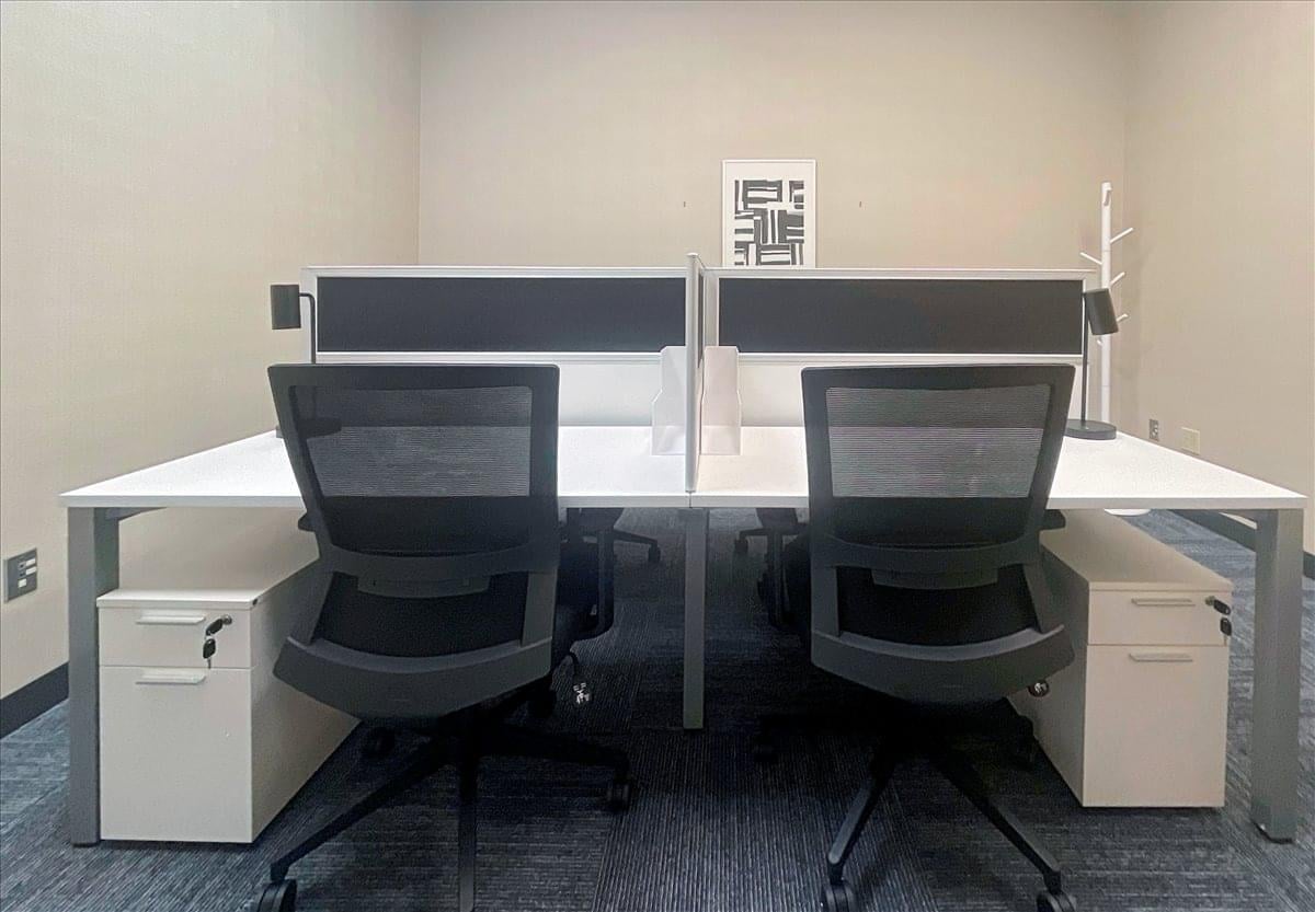 333 East Grand River Avenue, 2nd Floor Office Images